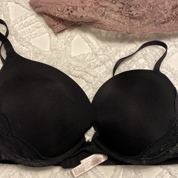 Bra bundle size 36D - Picture 5 of 7